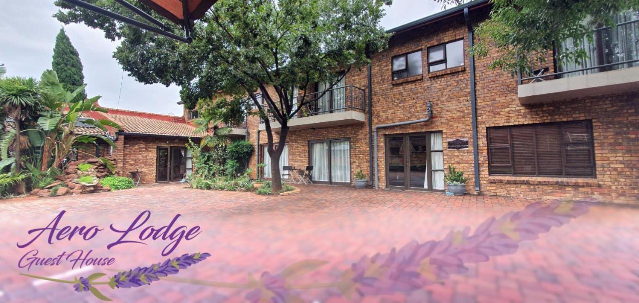 מידלבורג Aero Lodge Guest House מראה חיצוני תמונה