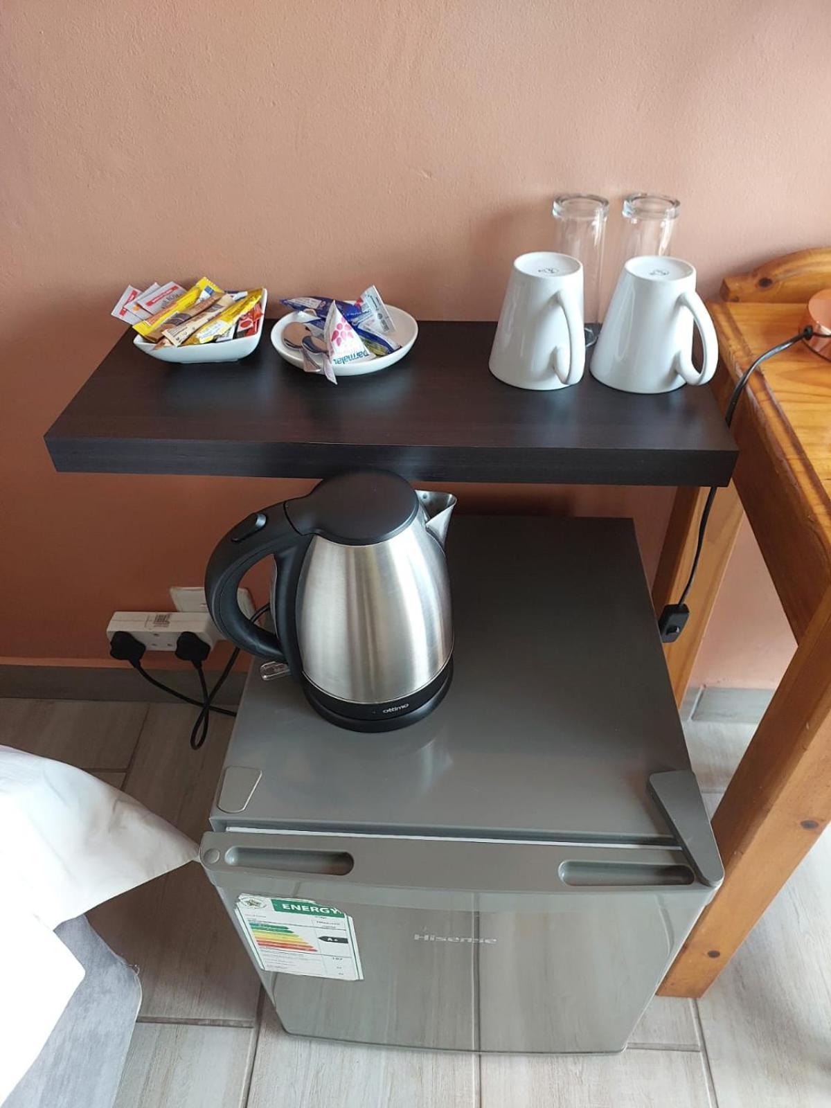 מידלבורג Aero Lodge Guest House מראה חיצוני תמונה