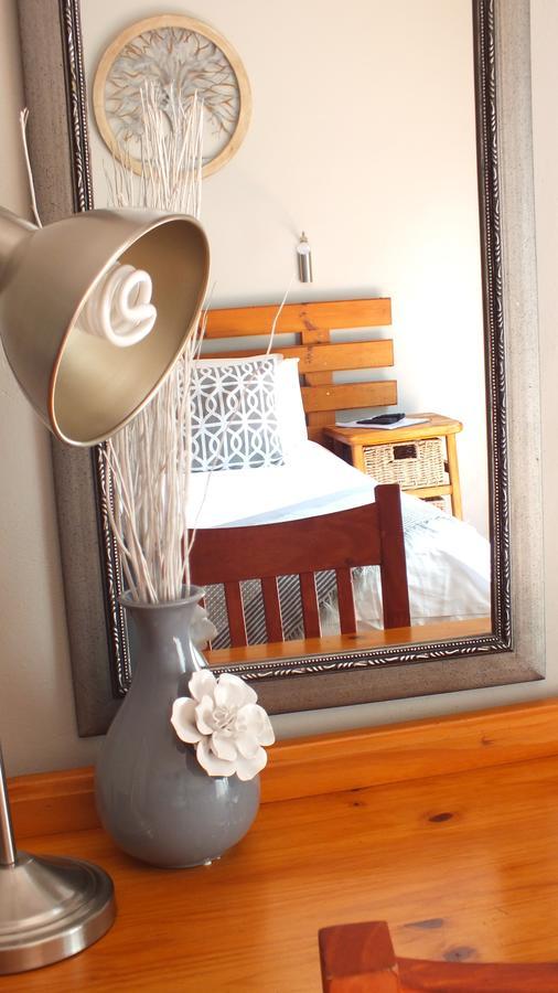 מידלבורג Aero Lodge Guest House מראה חיצוני תמונה